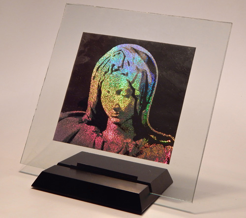 Madonna Point-Hol-lism™